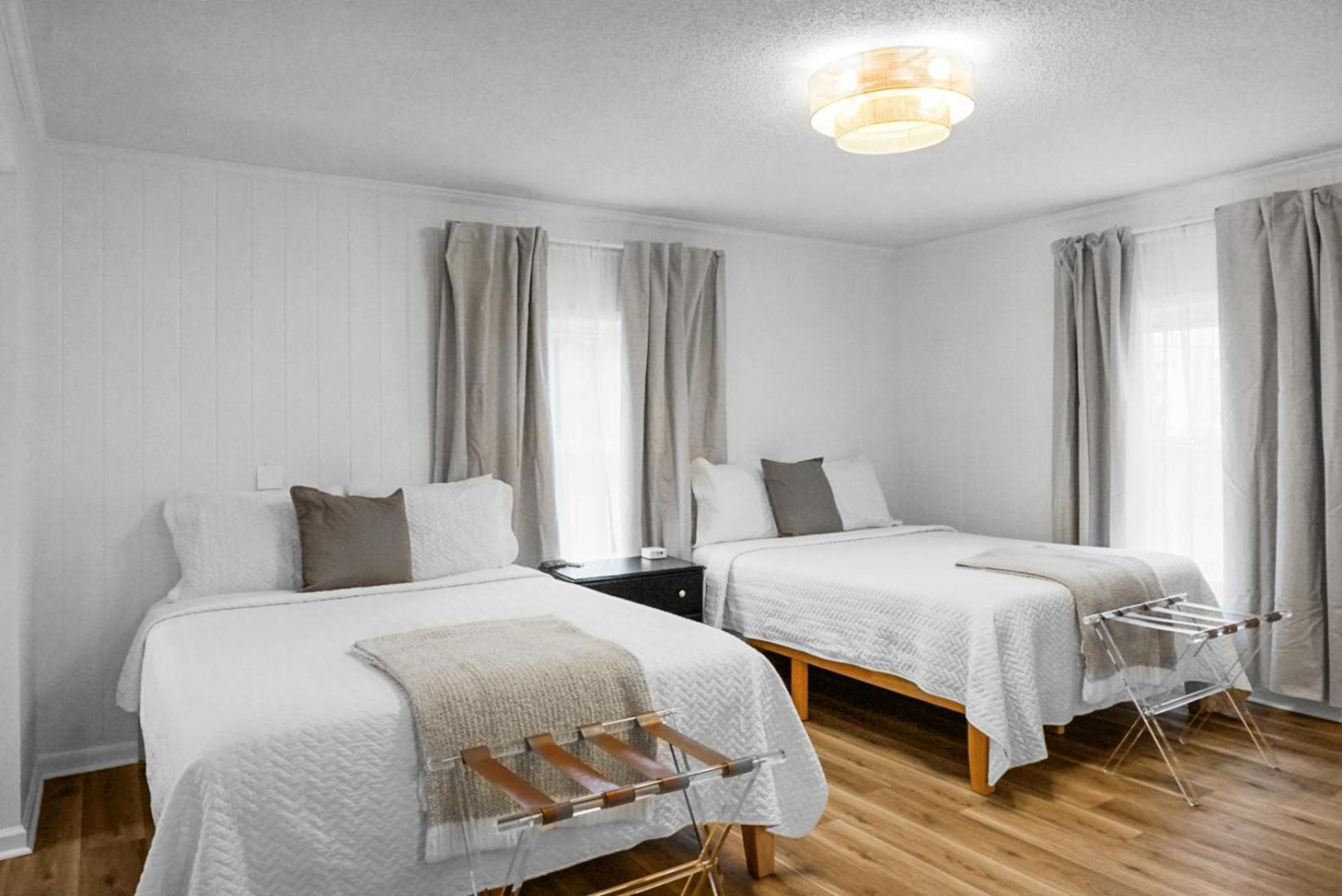 קרולינה ביץ' The Boardwalk Inn מראה חיצוני תמונה