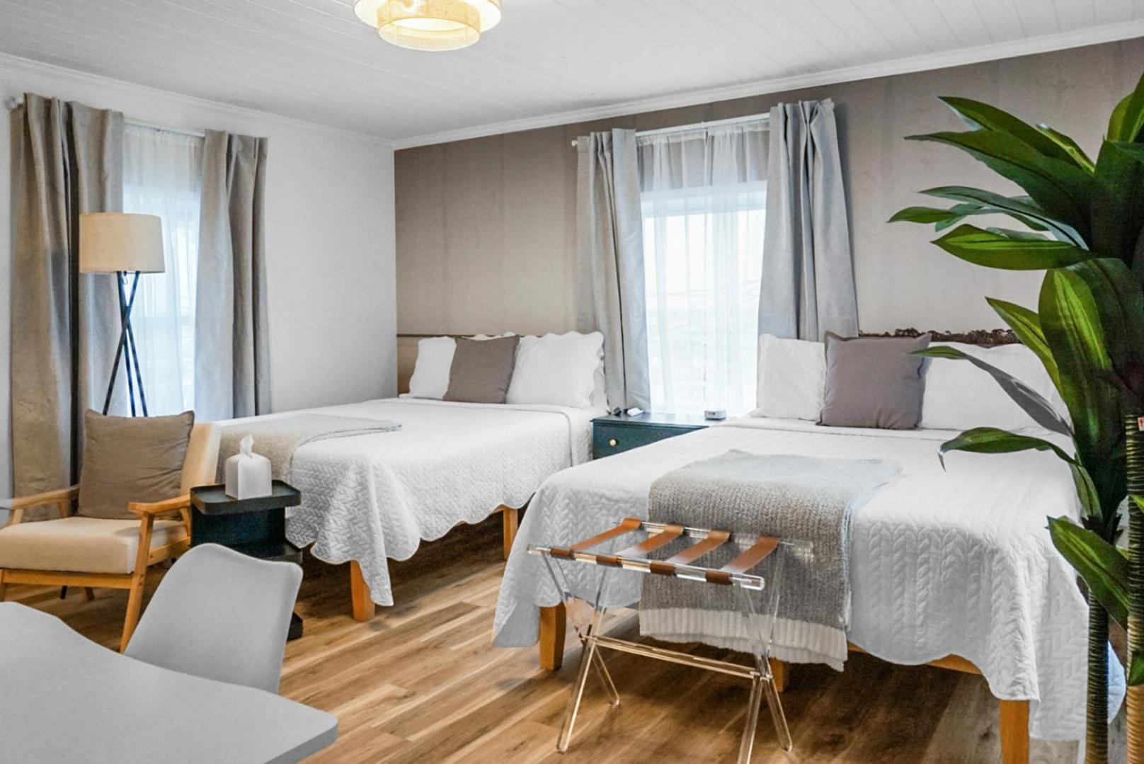 קרולינה ביץ' The Boardwalk Inn מראה חיצוני תמונה
