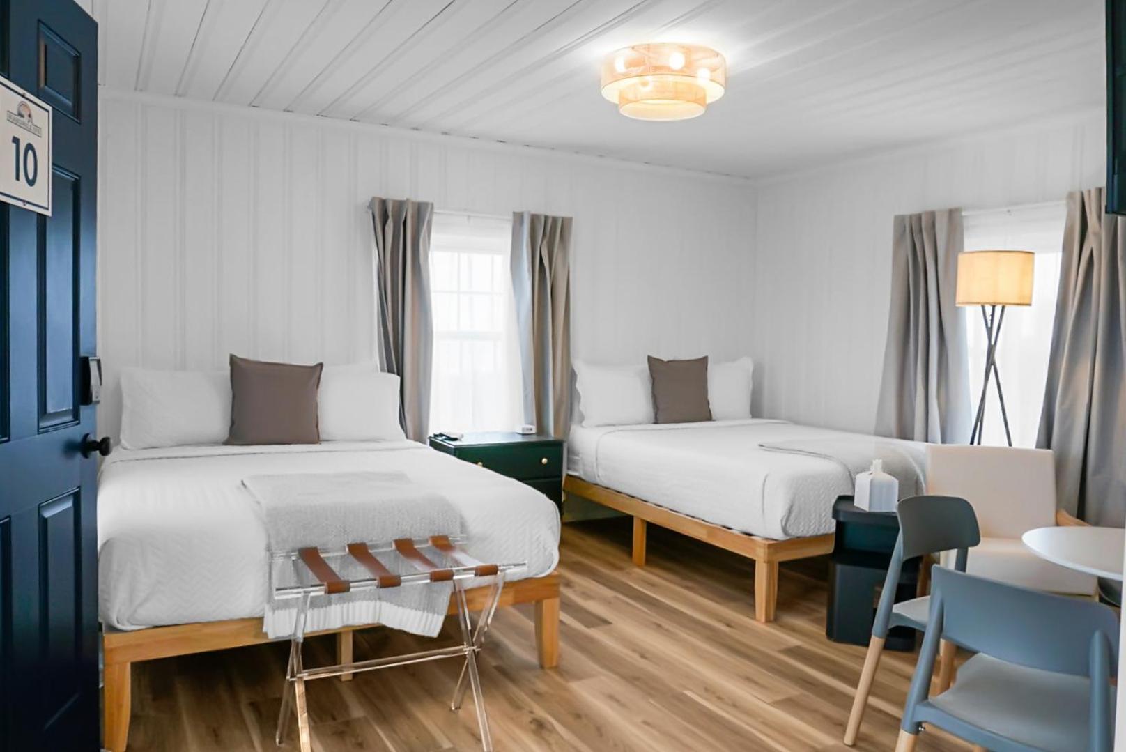 קרולינה ביץ' The Boardwalk Inn מראה חיצוני תמונה