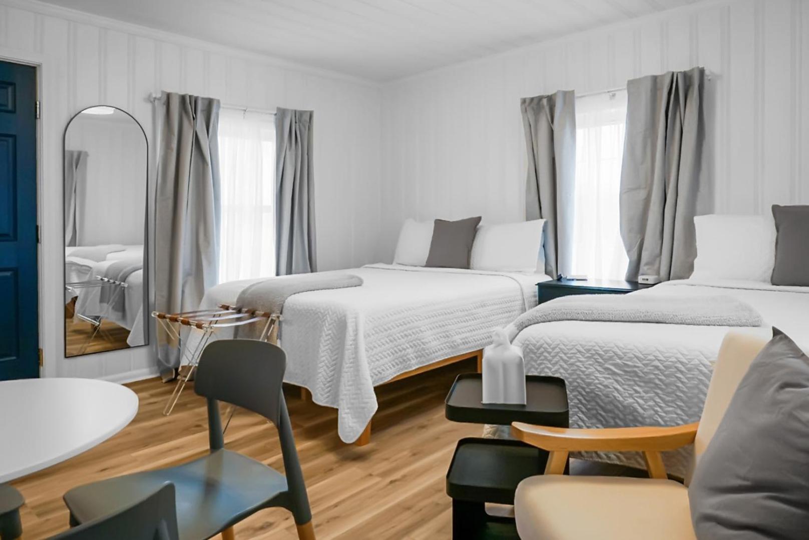 קרולינה ביץ' The Boardwalk Inn מראה חיצוני תמונה